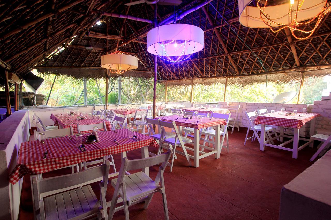 Le Capucin Pondicherry Exterior photo